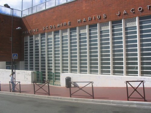 La Piscine Marius Jacotot Puteaux Natation